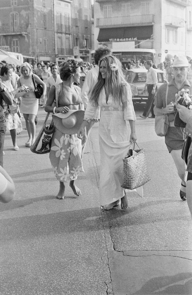 Brigitte Bardot – historia, kariera i styl ikony francuskiego kina