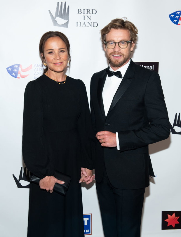 Simon Baker i Rebecca Rigg