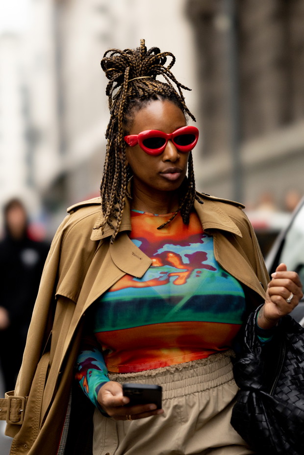 Najlepsze dodatki z Milan Fashion Week wiosna-lato 2023 street style
