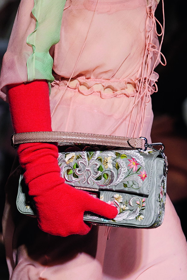 Torebka Bagietka Fendi