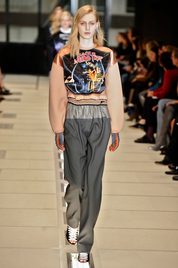 Balenciaga - zdjęcia z wybiegów