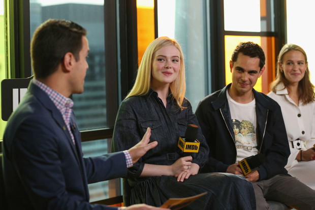 Elle Fanning i Max Minghella