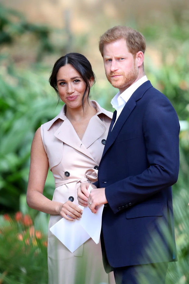 Meghan Markle i książę Harry nie pojawią się na koronacji Karola? Harry jest jego synem i Jego Wysokość zawsze będzie go kochał