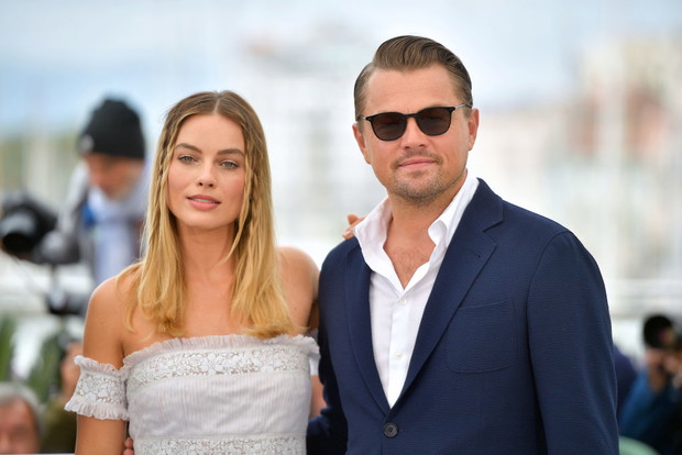 Margot Robbie i Leonardo DiCaprio