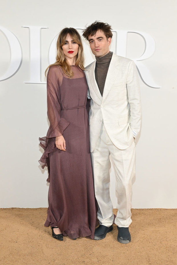 Suki Waterhouse i Robert Pattinson
