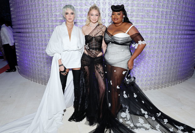 Cara Delevingne, Gigi Hadid i Gabriella Karefa-Johnson