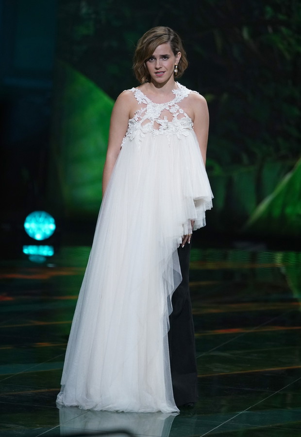 Emma Watson w sukni z upcyklingu