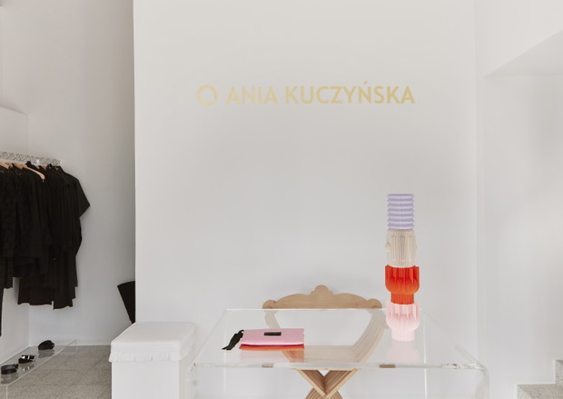 Flagowy sklep Ania Kuczyńska, Rozbrat 28/30