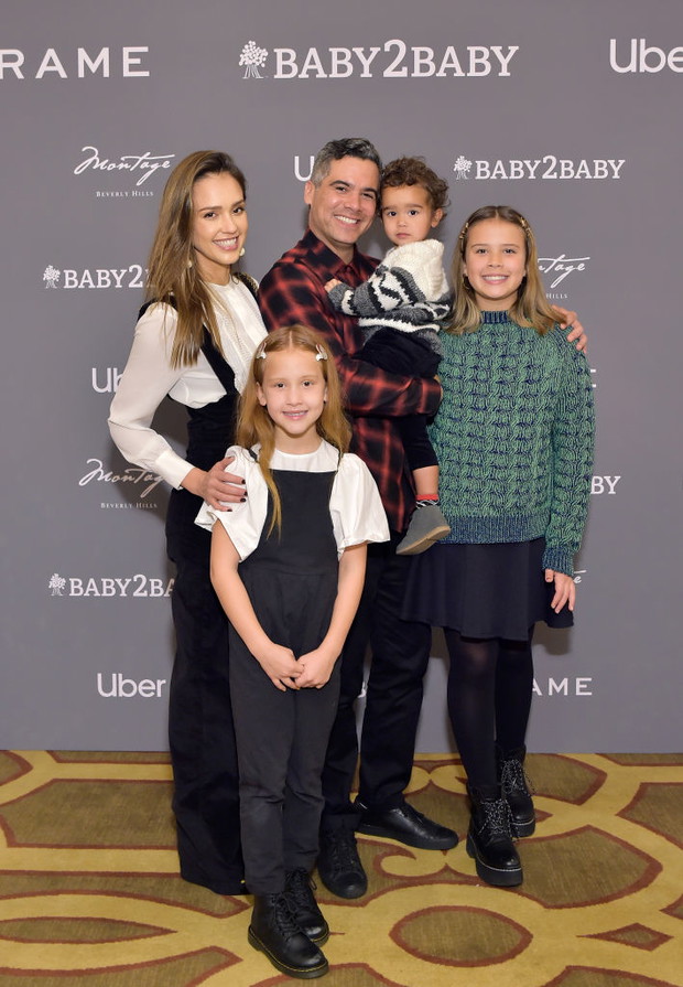 Jessica Alba, Haven Garner Warren, Cash Warren, Hayes Alba Warren i Honor Marie Warren, 2019 rok