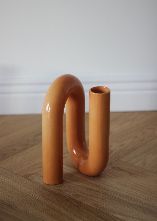 ŁDF2023, must have, Wazon S pomarańczowy, projekt: Filip Błażewicz, produkcja: Ceramic 36