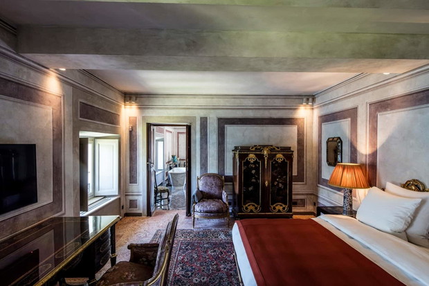 Villa Balbiano z filmu “House of Gucci” do wynajęcia na Airbnb