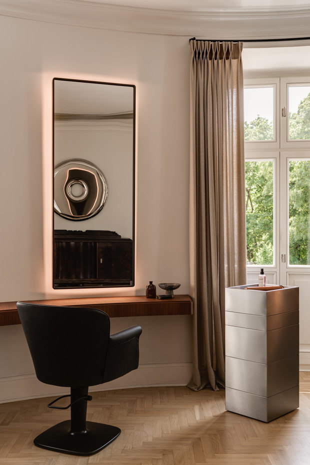DW Creative Group to prestiżowy salon fryzjerski,