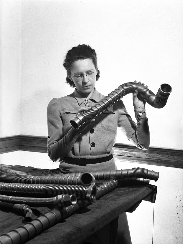 Elsie MacGill