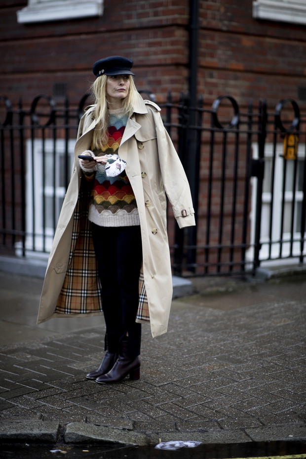 Najpiękniejsze trencze na pierwsze wiosenne dni prosto z londyńskich ulic street style
