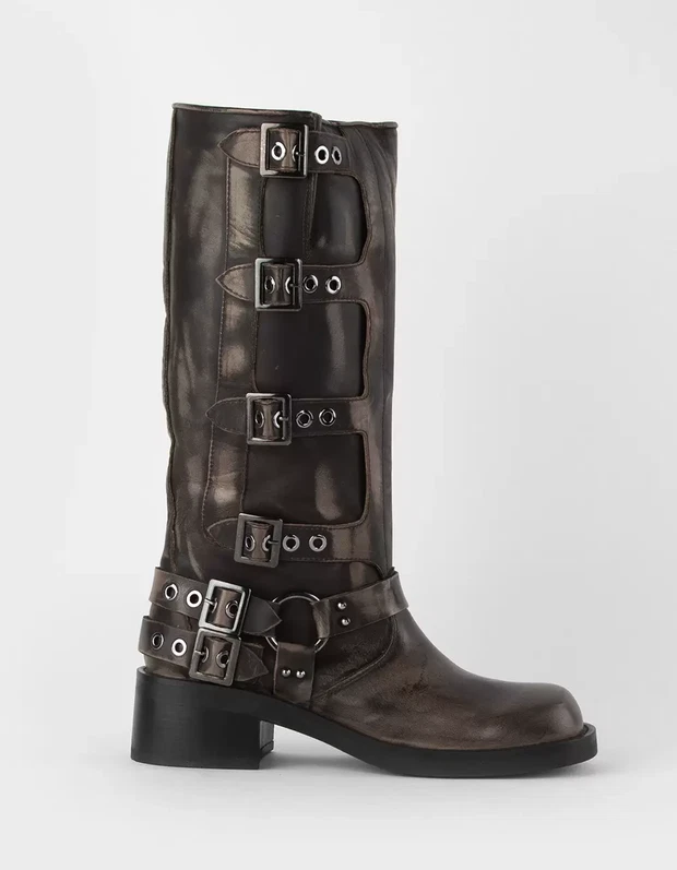 Steve Madden, $250