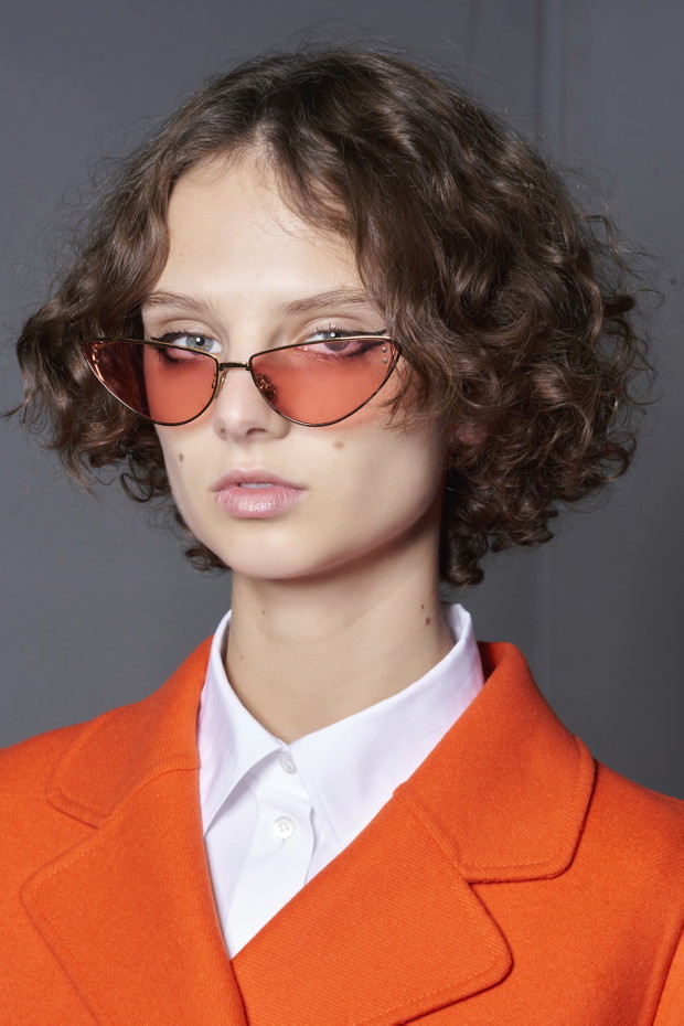 Modne fryzury wiosna-lato 2022: Christian Dior
