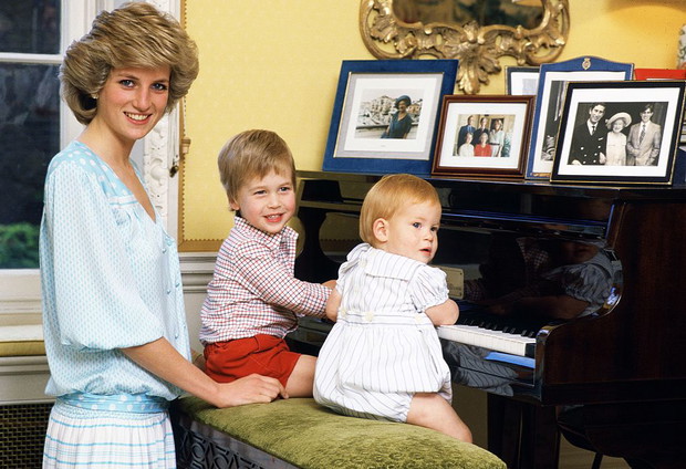 Księżna Diana - stylizacje. Moda z lat 80.