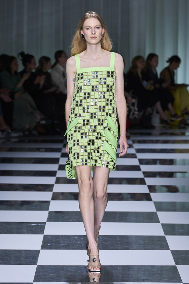 Versace wiosna-lato 2024
