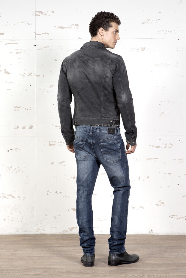 Dżinsy Guess Powershape i Powerdenim. Test redakcji!