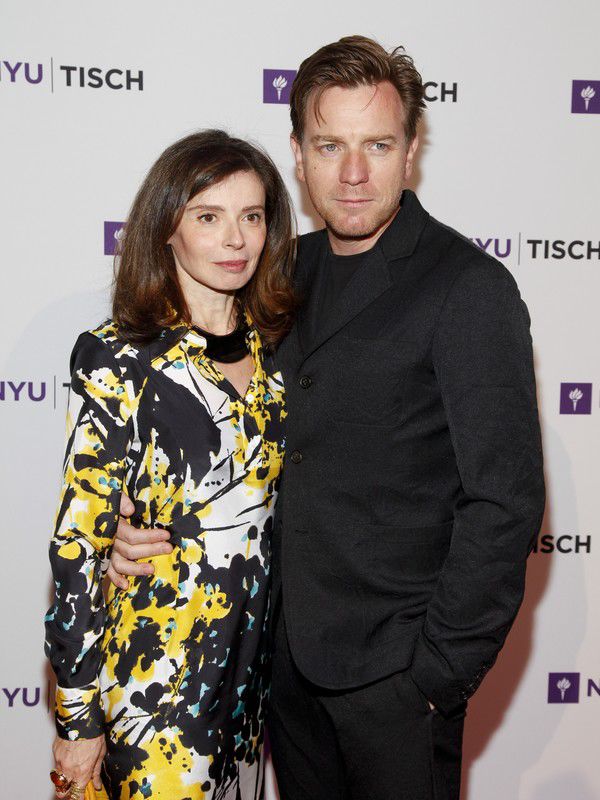 Ewan McGregor i Eve Mavrakis