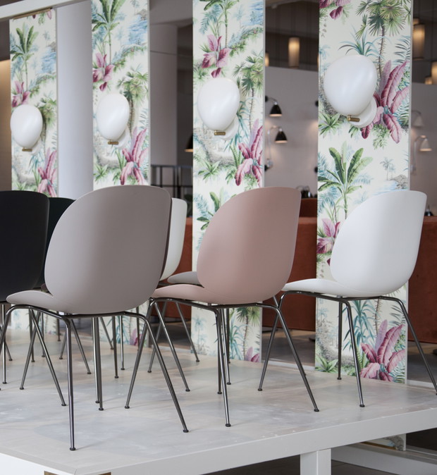 Kopenhaski showroom GUBI w letniej odsłonie
