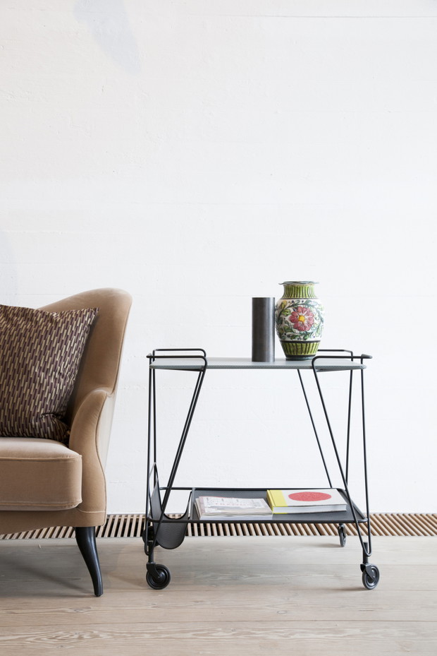 Kopenhaski showroom GUBI w letniej odsłonie