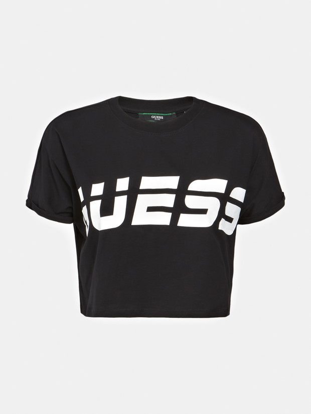 GUESS Activewear SS21: athleisure w pełnym słońcu
