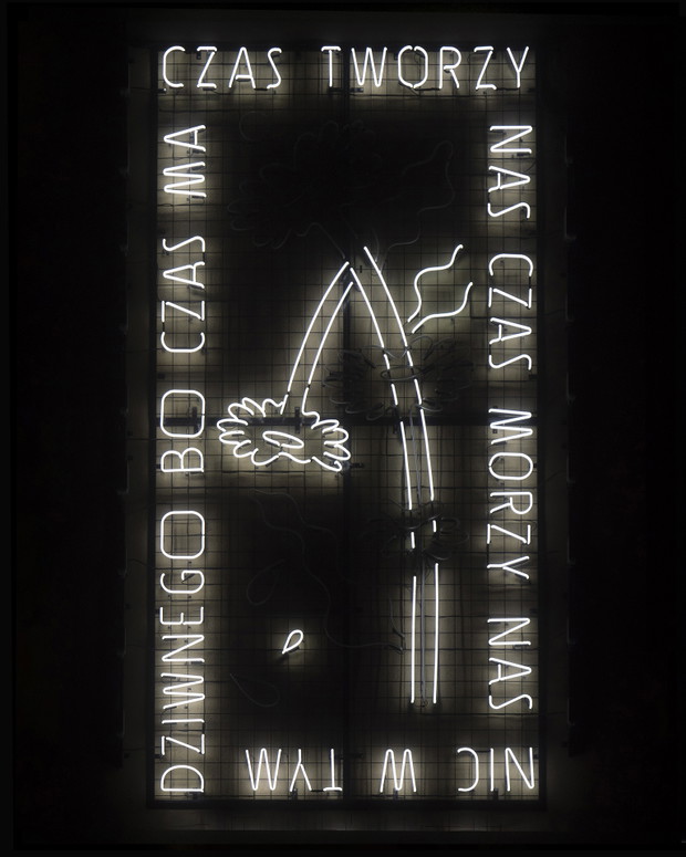 Twórczość czasu, neon upamiętniający Jana Sztaudyngera