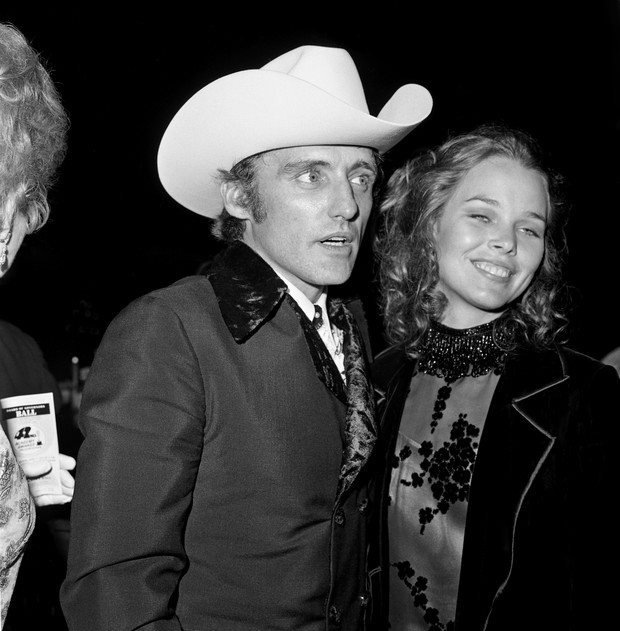 Dennis Hopper i Michelle Phillips: 9 dni