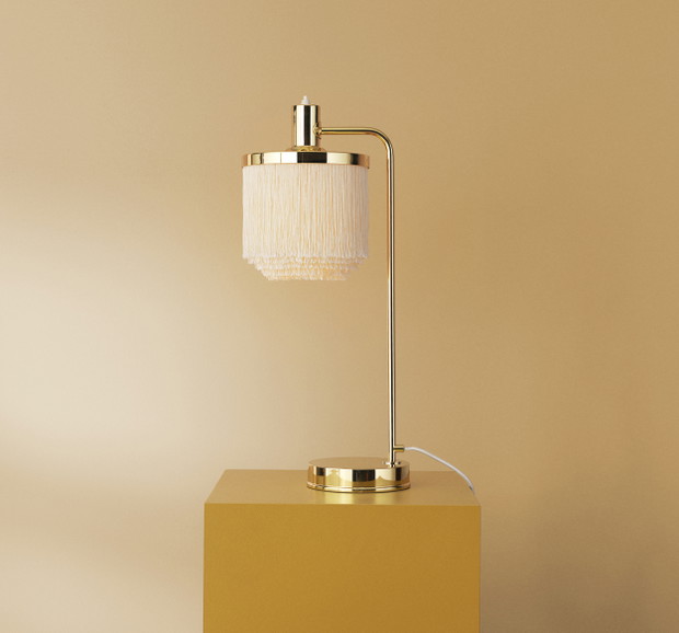 Kultowa lampa z frędzlami wraca!