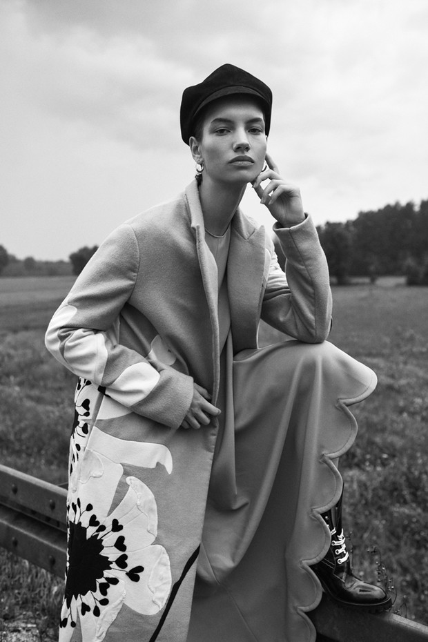 Płaszcz Valentino w sesji