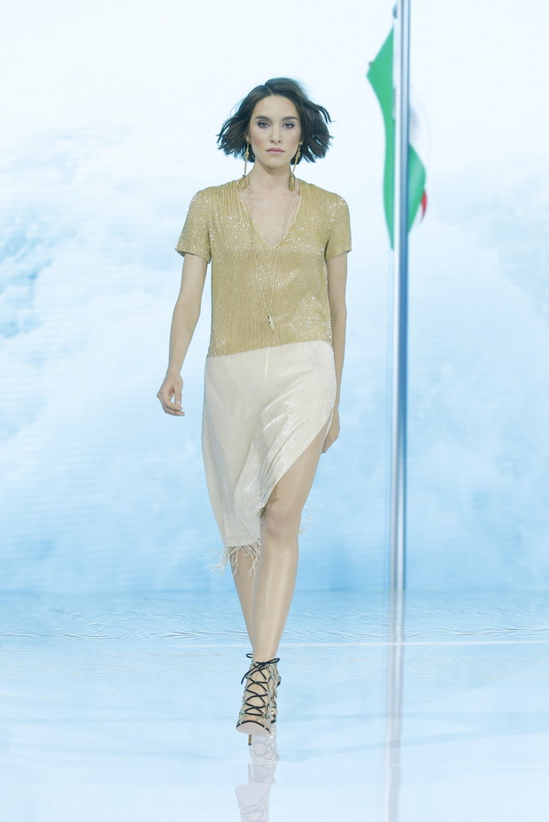 Elizabetta Franchi wiosna-lato 2020: uniform podróżniczki