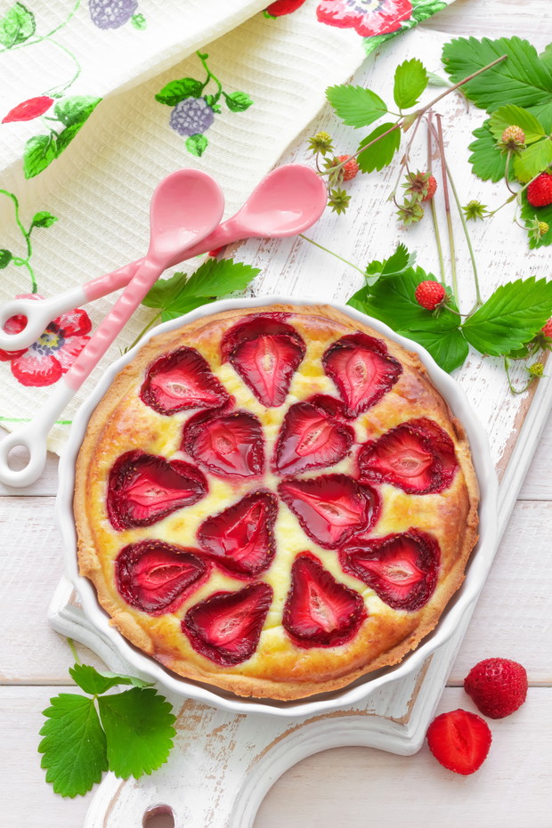 Proste przepisy na ciasta - tarta z owocami