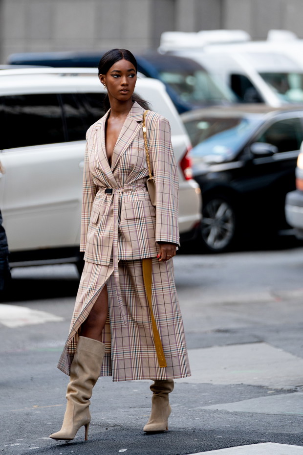 Street fashion: New York Fashion Week. Stylizacje