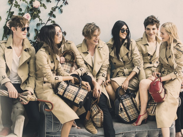 Kim są gwiazdy nowej kampanii Burberry wiosna-lato 2014?