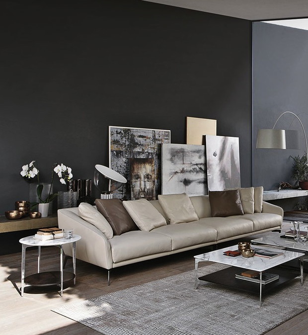 Salon w neutralnych barwach