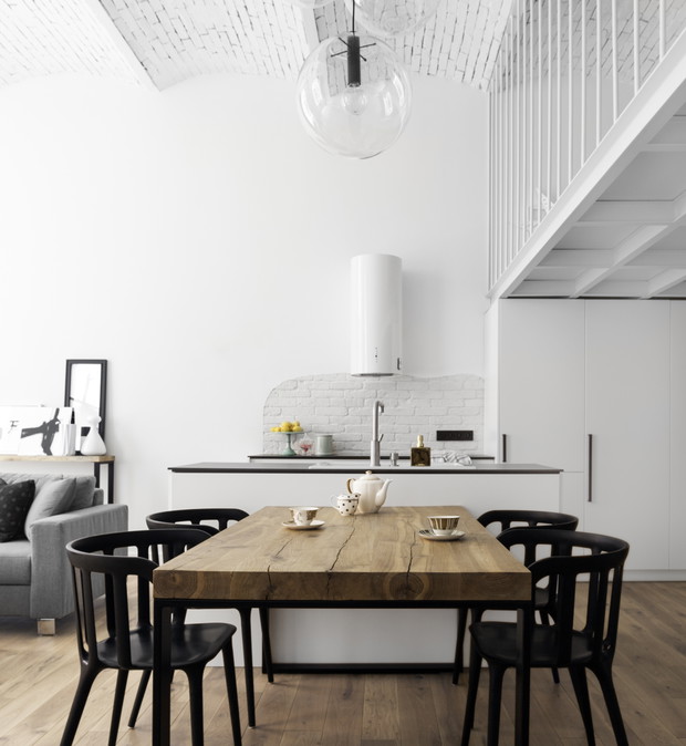 Wnętrze tygodnia: loft cały w bieli