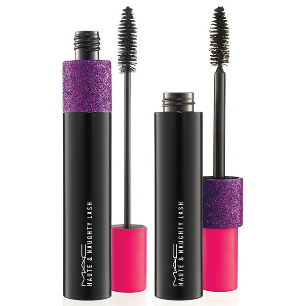maskara MAC Haute & Naughty too black lash