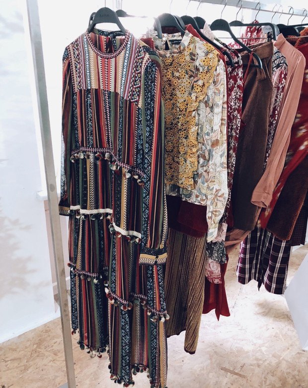 Sukienka w stylu boho Zara