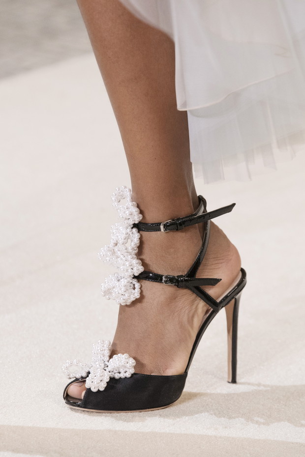 Buty na jesień damskie (2020): trendy z wybiegów