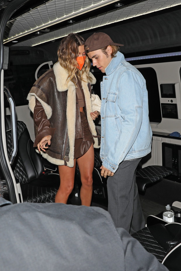 Styl Hailey Bieber: polskie marki