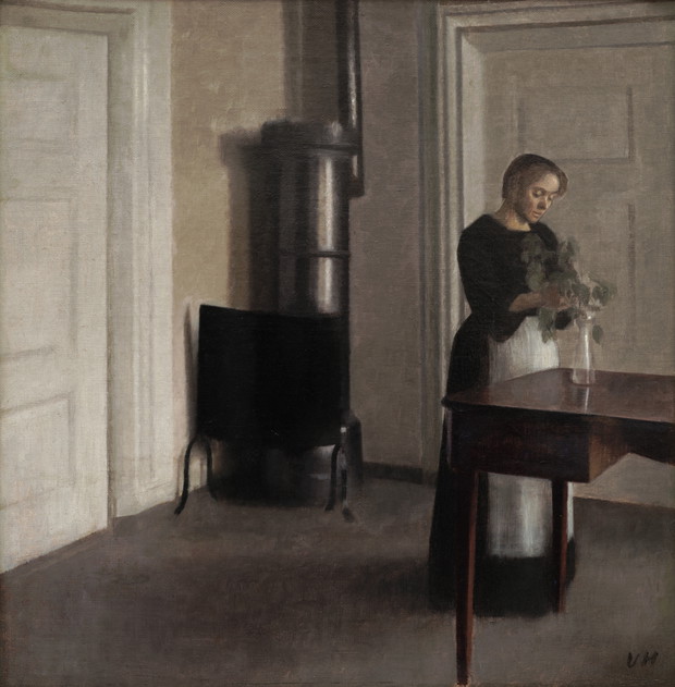 Vilhelm Hammershøi, Wnętrze z kobietą wkładającą gałęzie do wazonu, Strandgade 30, 1900, olej na płótnie, The Art Collection of Ambassador John L. Loeb Jr.