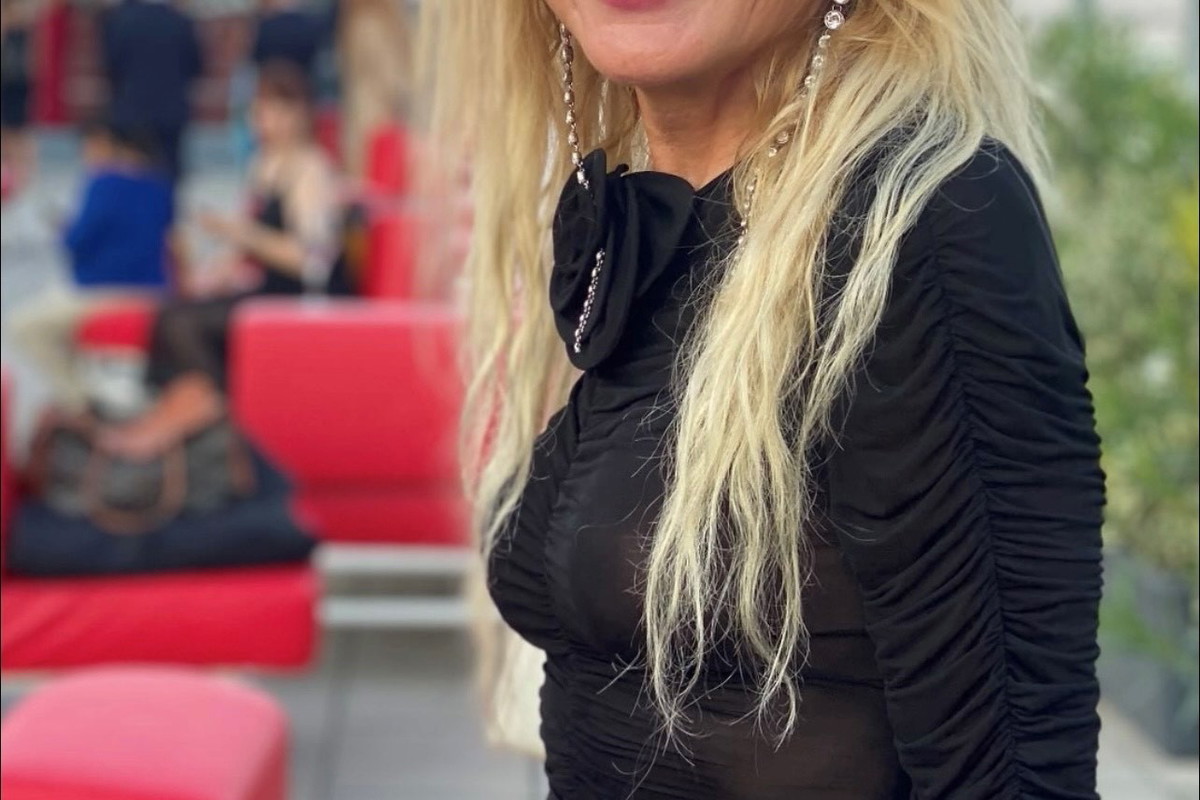 Monika Olejnik na czerwonym dywanie na festiwalu filmowym w Wenecji 2024