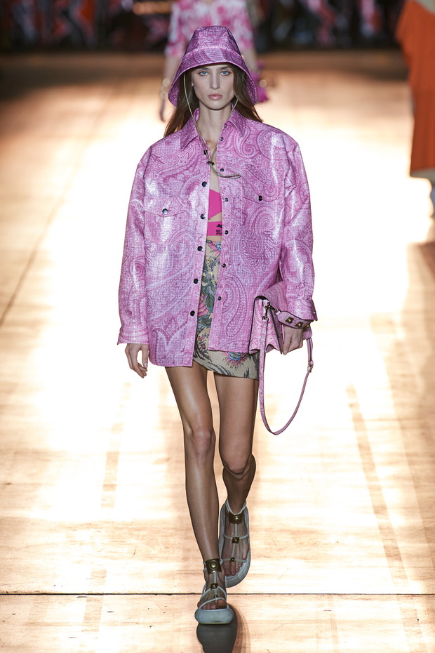 Etro wiosna-lato 2022
