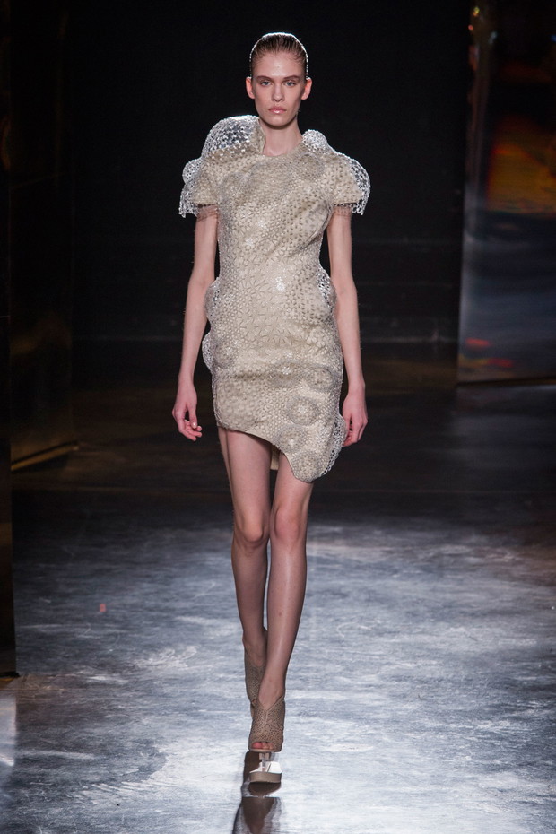Iris van Herpen jesień-zima 2016/2017