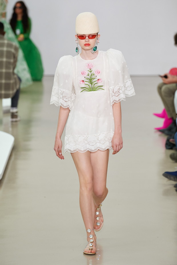 Giambattista Valli wiosna-lato 2022