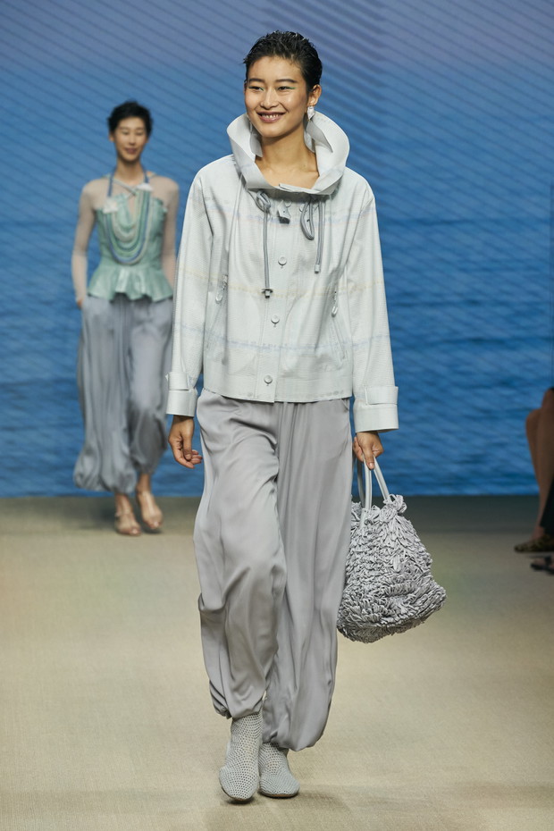 Giorgio Armani wiosna-lato 2022