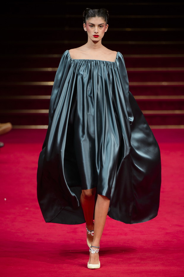 Najnowszy pokaz Alexis Mabille haute couture