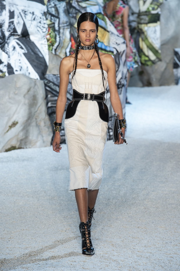 Pokaz Alexander McQueen SS19