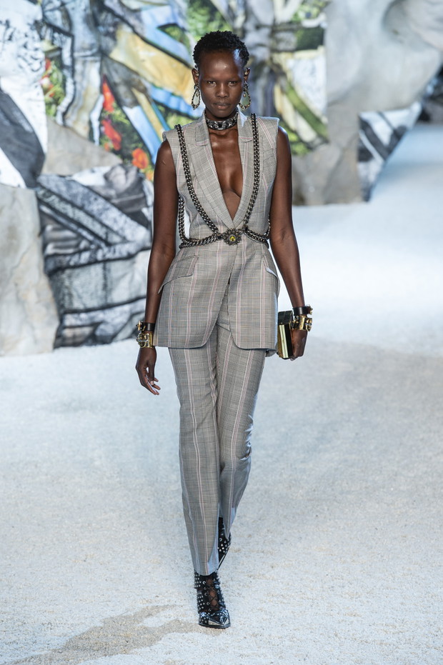 Pokaz Alexander McQueen SS19